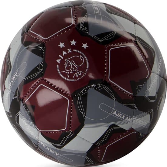 Intro ajax amsterdam voetbal bordeauxrood
