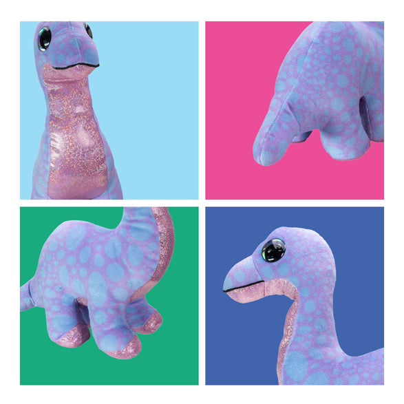 Lumo stars knuffel dino brontosaur paars 15cm pluche speelgoed.