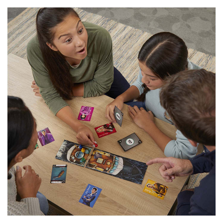 Hasbro cluedo escape sabotage op zee bordspel