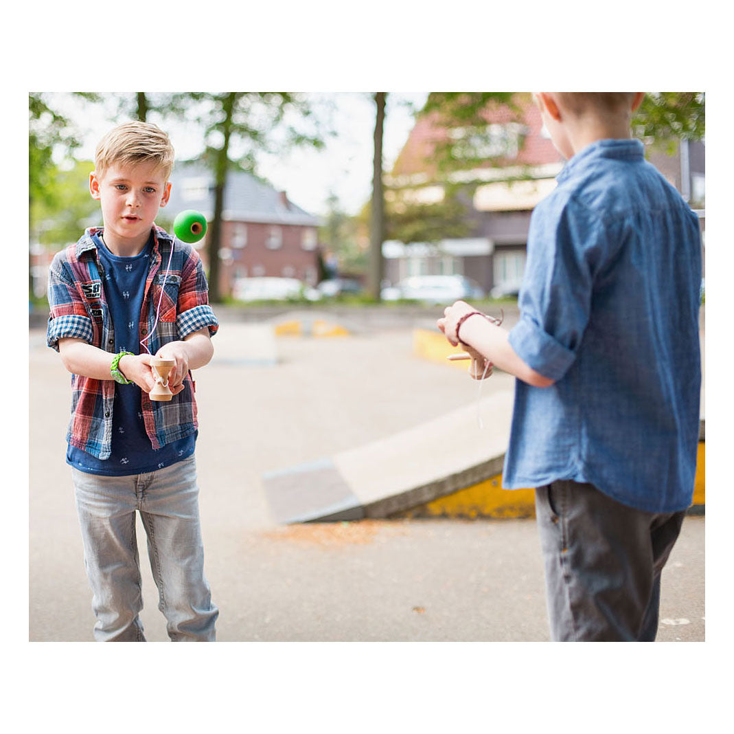 Bs toys kendama spel - vangspel - japanse behendigheidsspel vanaf 8 jaar - vangbal - kinder speelgoed - houten spel - coördinatie training - kendama spel - houten speelgoed