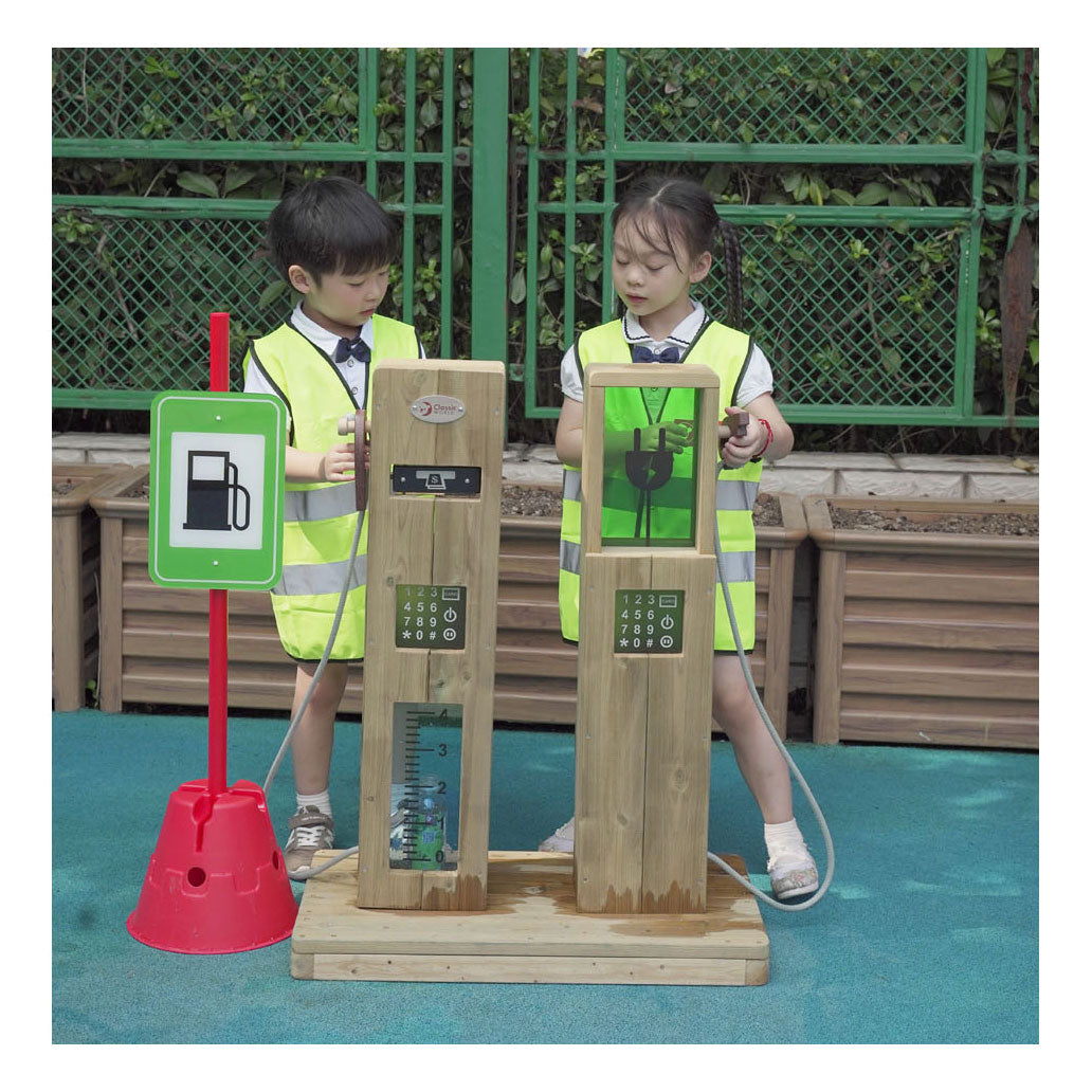 Lobbes speelgoed bv classic world houten outdoor speel tankstation