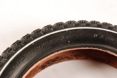 Volare buitenband - 12 inch - nopjes - zwart - kinderfiets