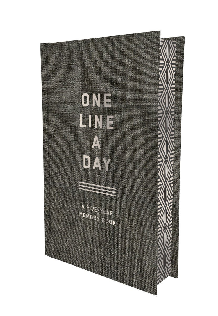 Chronicle books charcoal canvas one line a day - dagboek voor 5 jaar - a five-year memory book