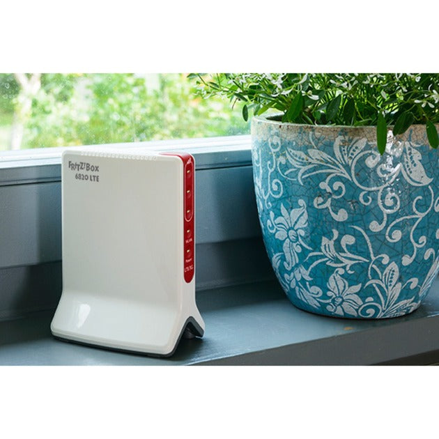 Fritz! box 6820 lte v3 international wlan lte router (wit rood, 4g (lte), 3g 3g+ (umts hspa+), mesh wi-fi)