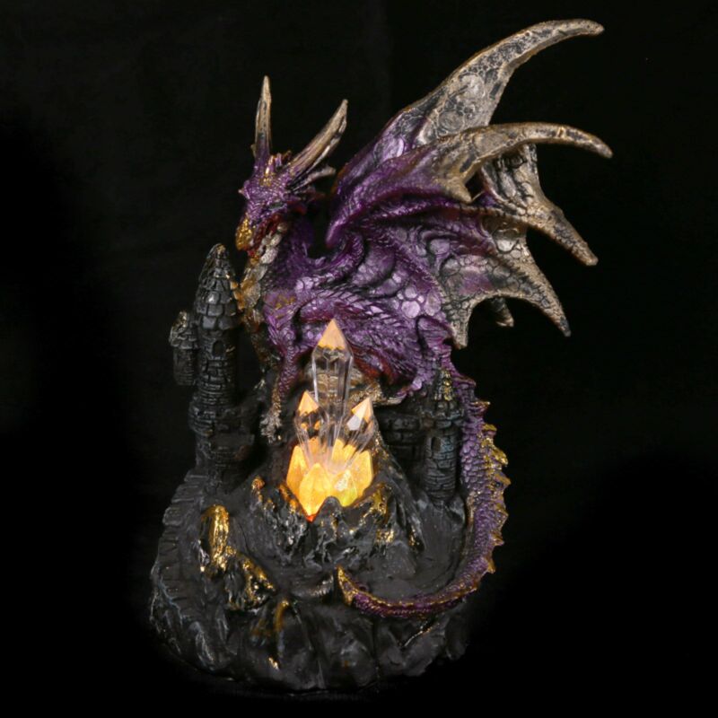 Dark legends draak op kasteel led kristal