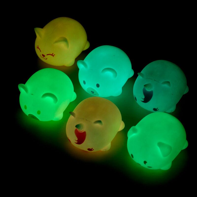 Stretch glow-in-the-dark kat speelgoed