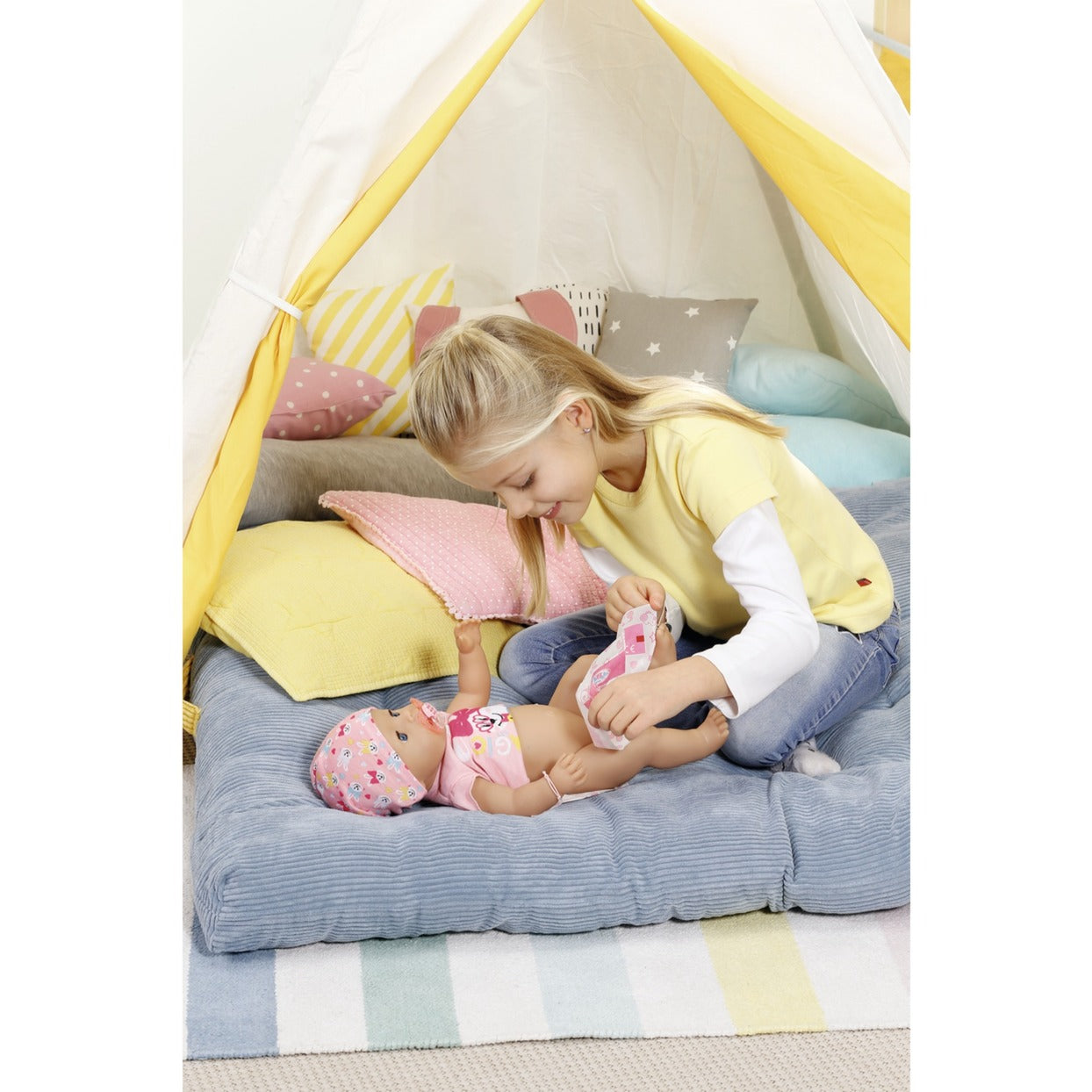 ZAPF Creation ZAPF Creation BABY born Girl