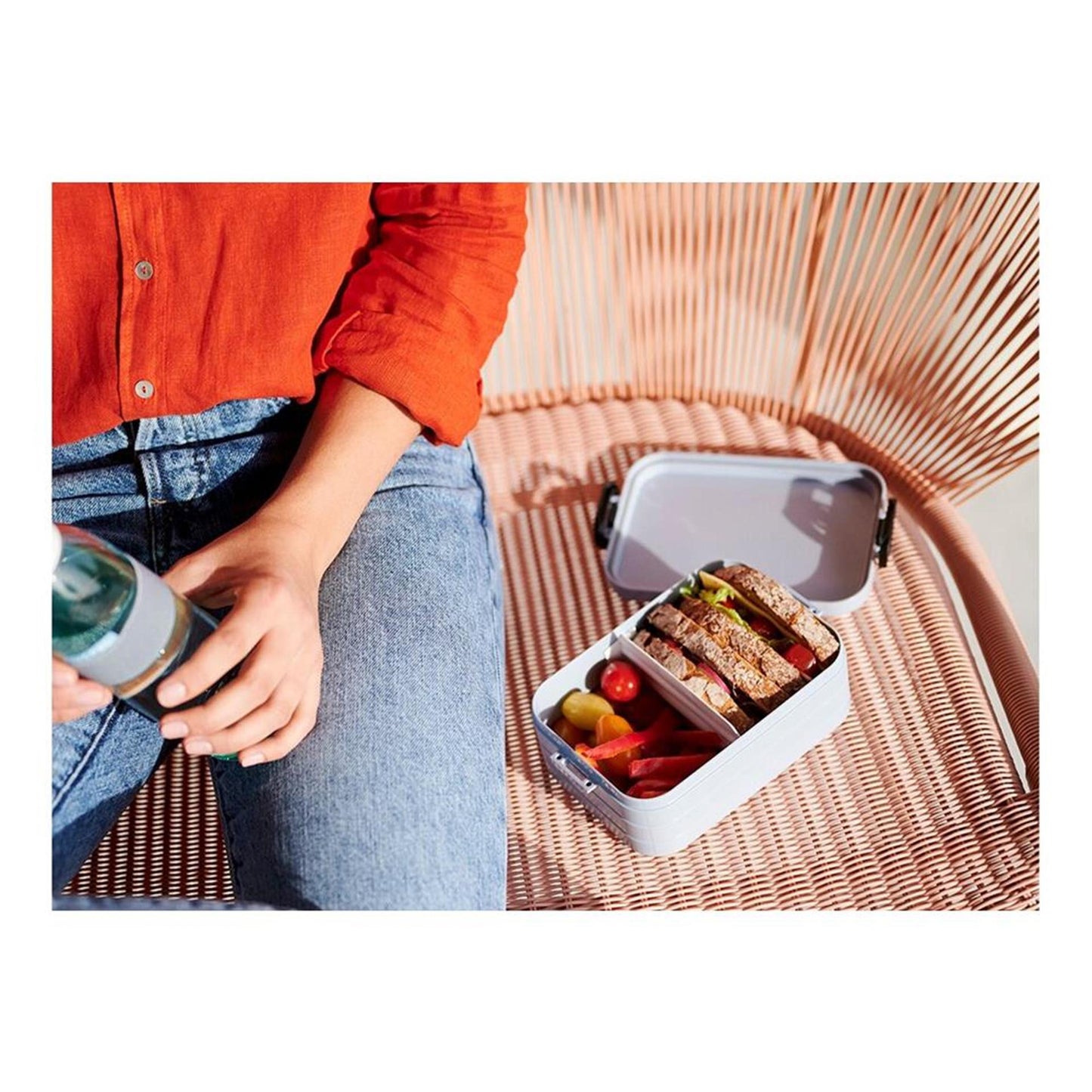 Mepal lunchbox take a break midi nordic black