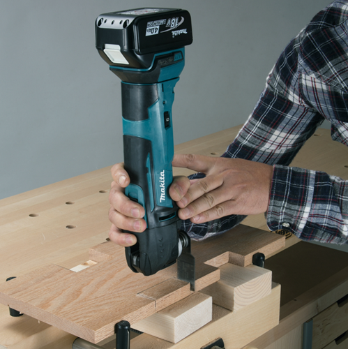 Makita dtm51z accu multitool 18v met snelspansysteem | lossebody - zonder accu's en lader - dtm51z
