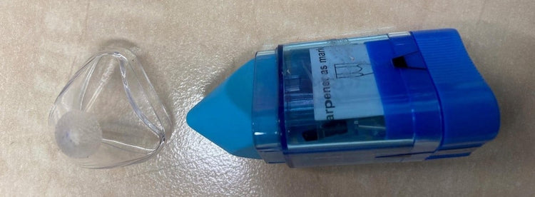 Bruynzeel - gum en puntenslijper met opvangbakje blauw