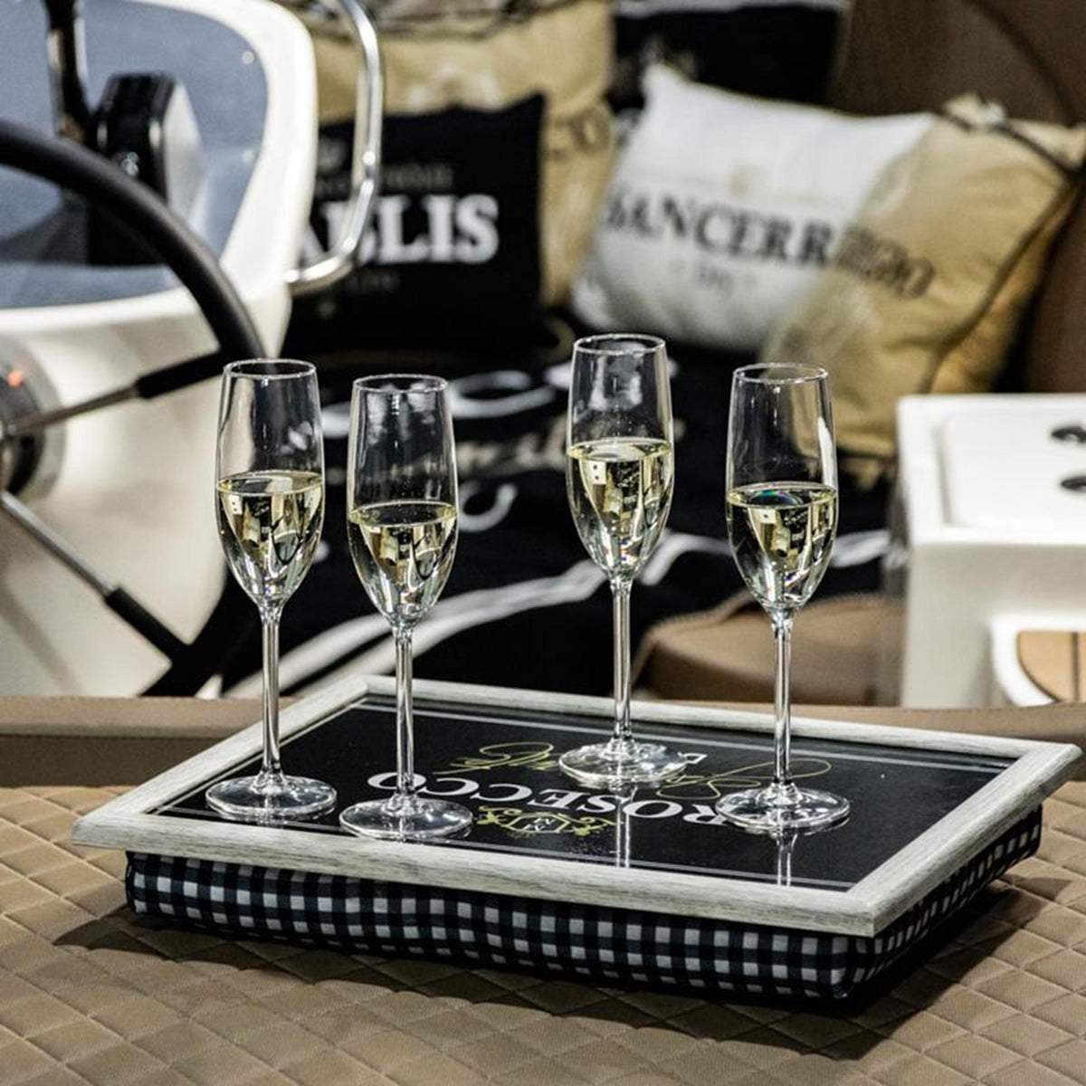 Mars more schootkussen prosecco zwart 43x33x9cm