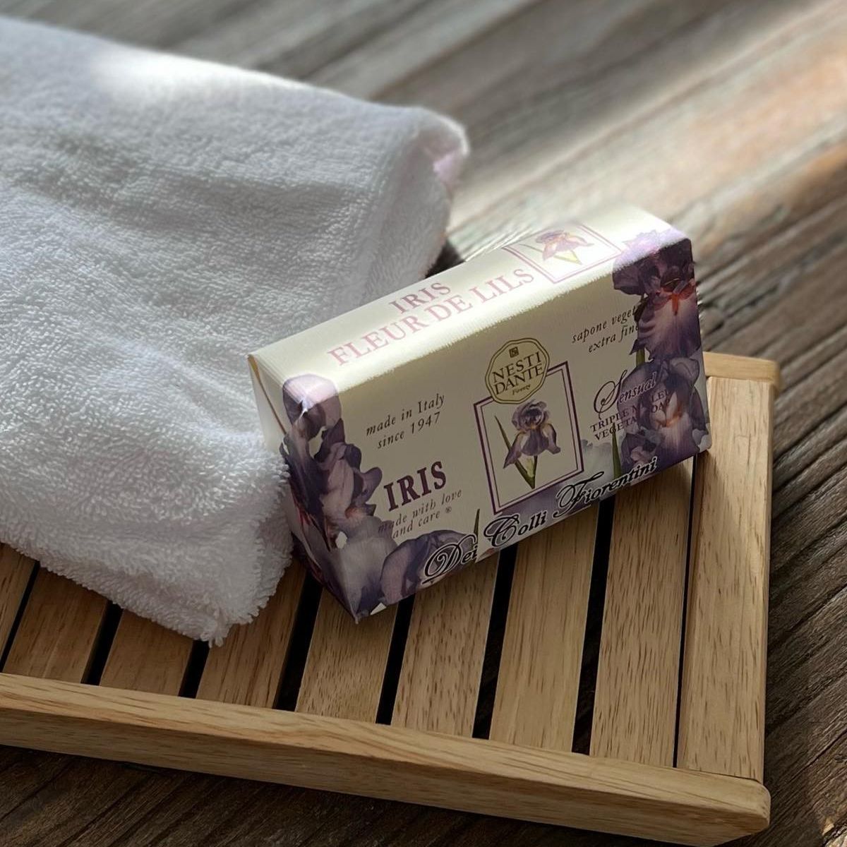 Nesti dante fiorentini iris zeep 250gr.