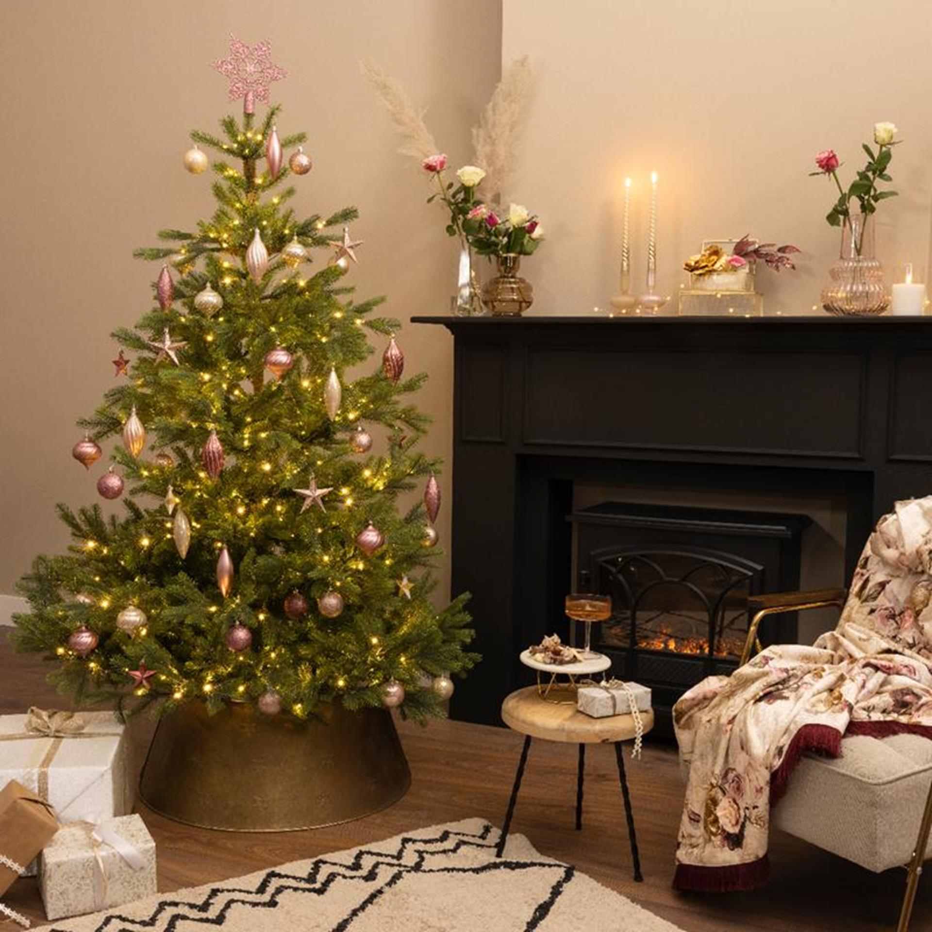 Decoris onbreekbaar kerstballenset 59 assorti ballen met 1 piek. velvet pink blush pink parel