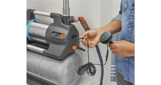 Gardena hydrofoorpomp 5600 silentcomfort (grijs roestvrij staal, bluetooth)