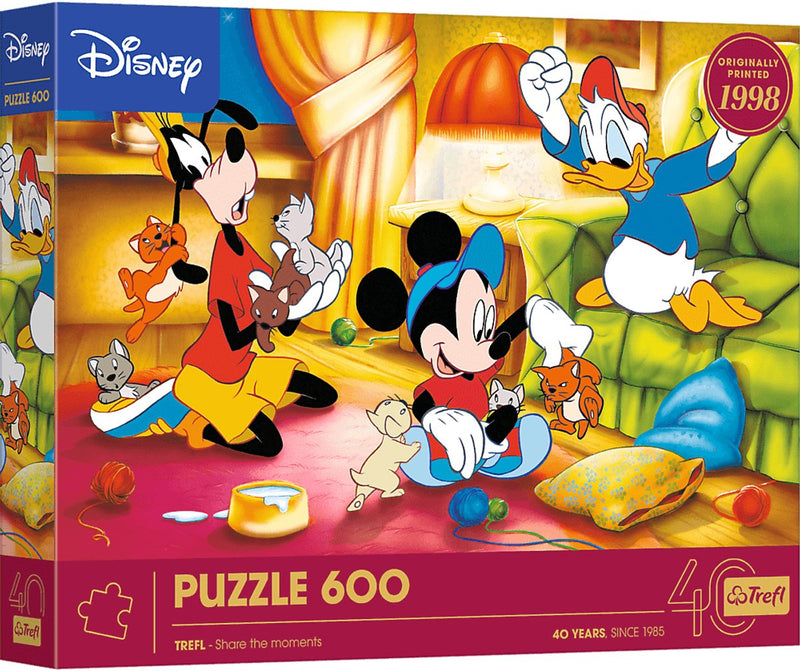 Trefl puzzel 600 stukjes - 40 jaar - mickey mouse en friends.
