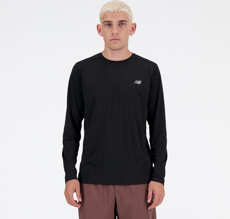 New balance sport essential long sleeve heren sporttrui - black