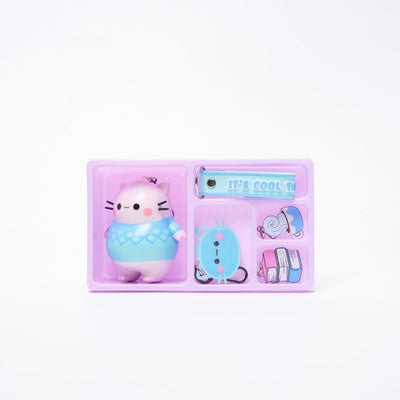 Ottosimon speelfiguur pembe bento box met accessoires en sleutelhanger.