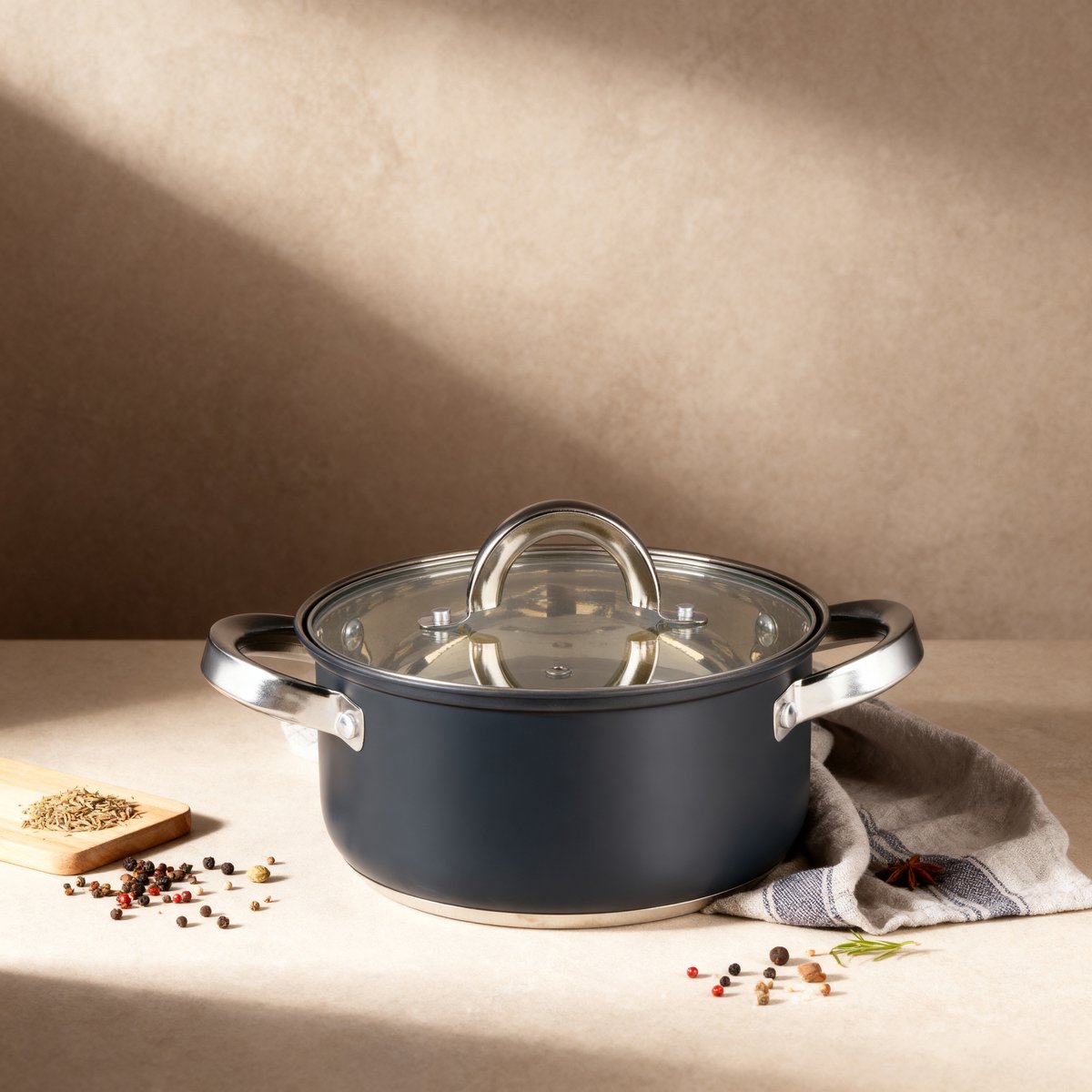 Alpina kookpan met deksel 1,9 liter – rvs pan 16 cm – inductie – glazen deksel – geschikt voor alle warmtebronnen