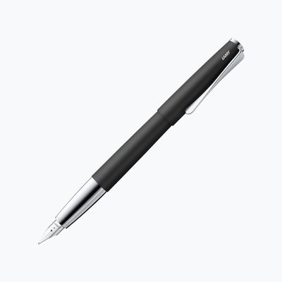 Lamy studio zwarte vulpen | volledig metalen behuizing | stalen penpunt lijndikte b | elegante propellerclip | inclusief t10 blauwe inktpatroon