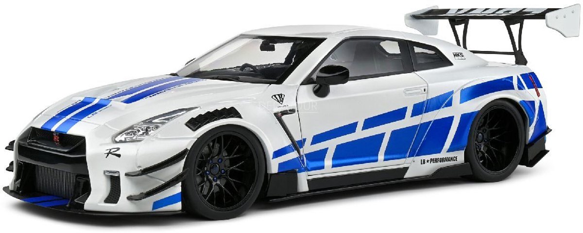 Solido nissan gt-r (r35) w liberty walk body kit 2.0 '24, zilver schaal 1:18