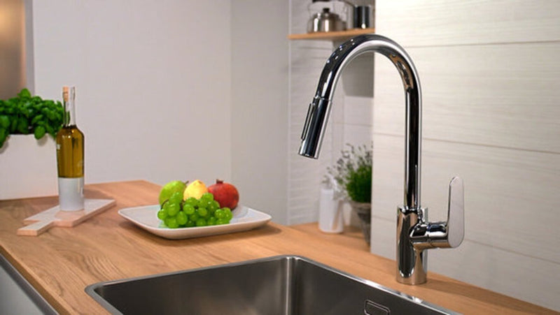 Hansgrohe focus m41 - keukenmengkraan - ééngreeps bediening - 240mm - uittrekbare vuistdouche - rvs - 2 straalsoorten