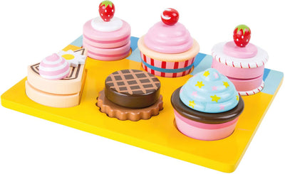 Small foot - houten speeleten cupcakes en cake set, 13dlg.
