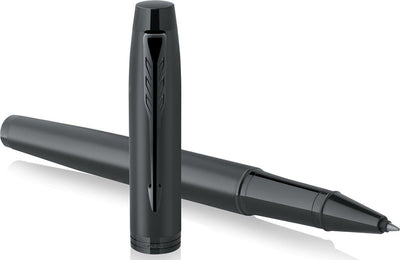 Parker im-rollerbalpen | matzwart met zwarte afwerking | fijne punt met navulling met zwarte inkt | geschenkverpakking
