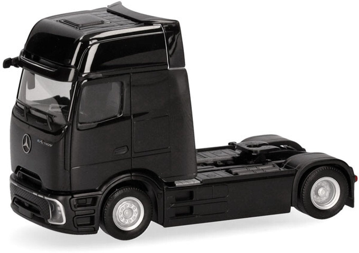 Herpa mercedes benz eactros 600 procabin gigaspace 2a., zwart