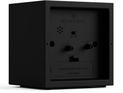 Newgate equinox - staande klok - zwart