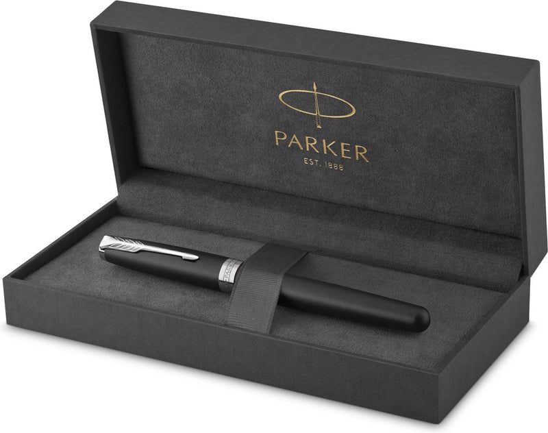 Parker sonnet vulpen | matzwarte lak met palladium details | fijne penpunt | geschenkdoos