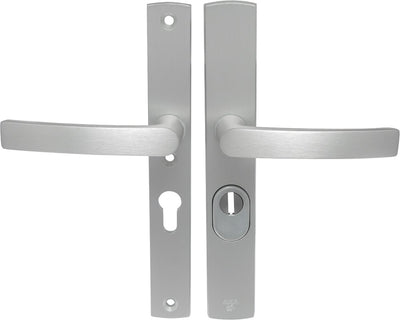 Axa veiligheidsbeslag (curve plus) smal aluminium geslepen: kruk-kruk (model blok) pc55 met kerntrekbeveiliging skg***