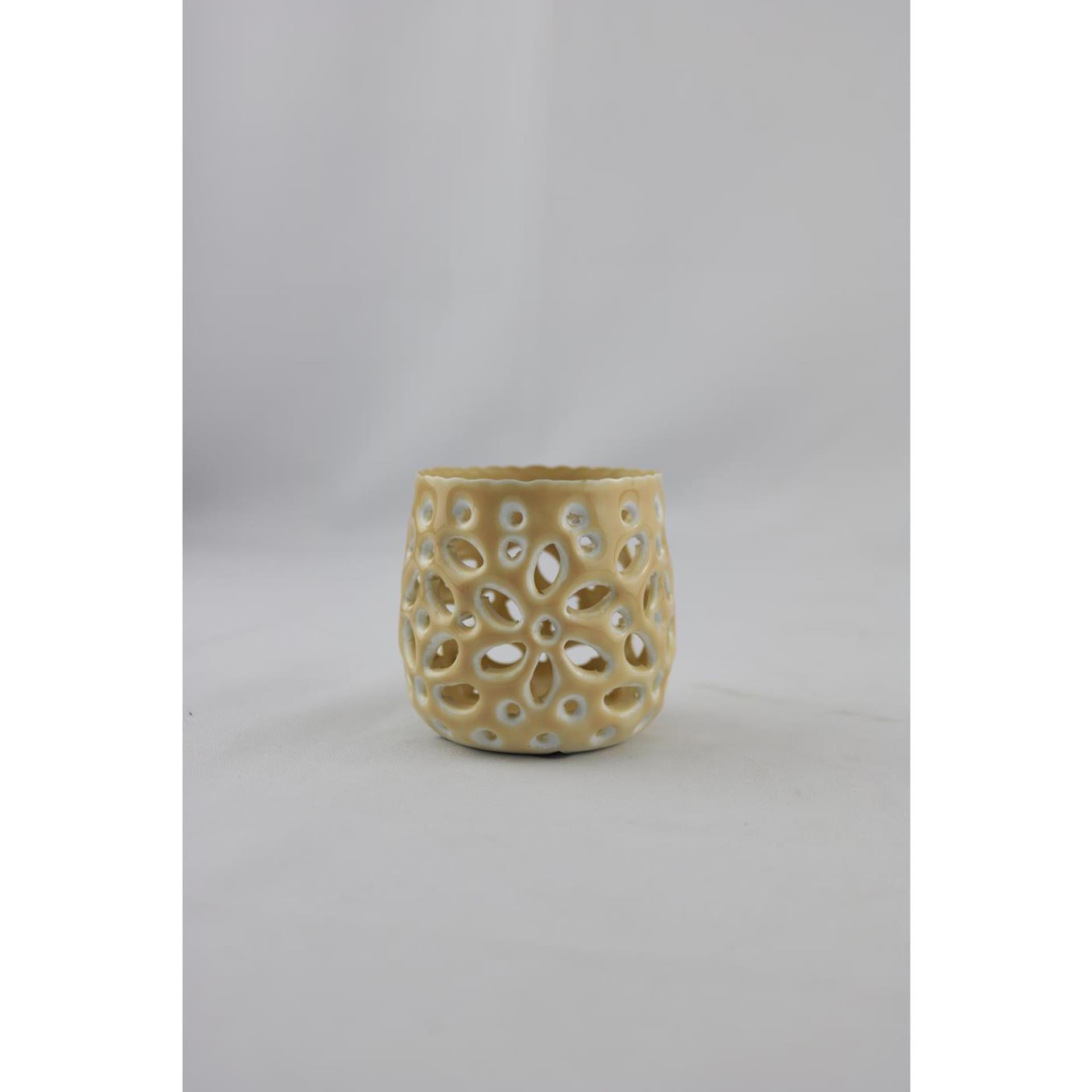 Mansion atmosphere waxinelichthouder beige 8x8x7cm