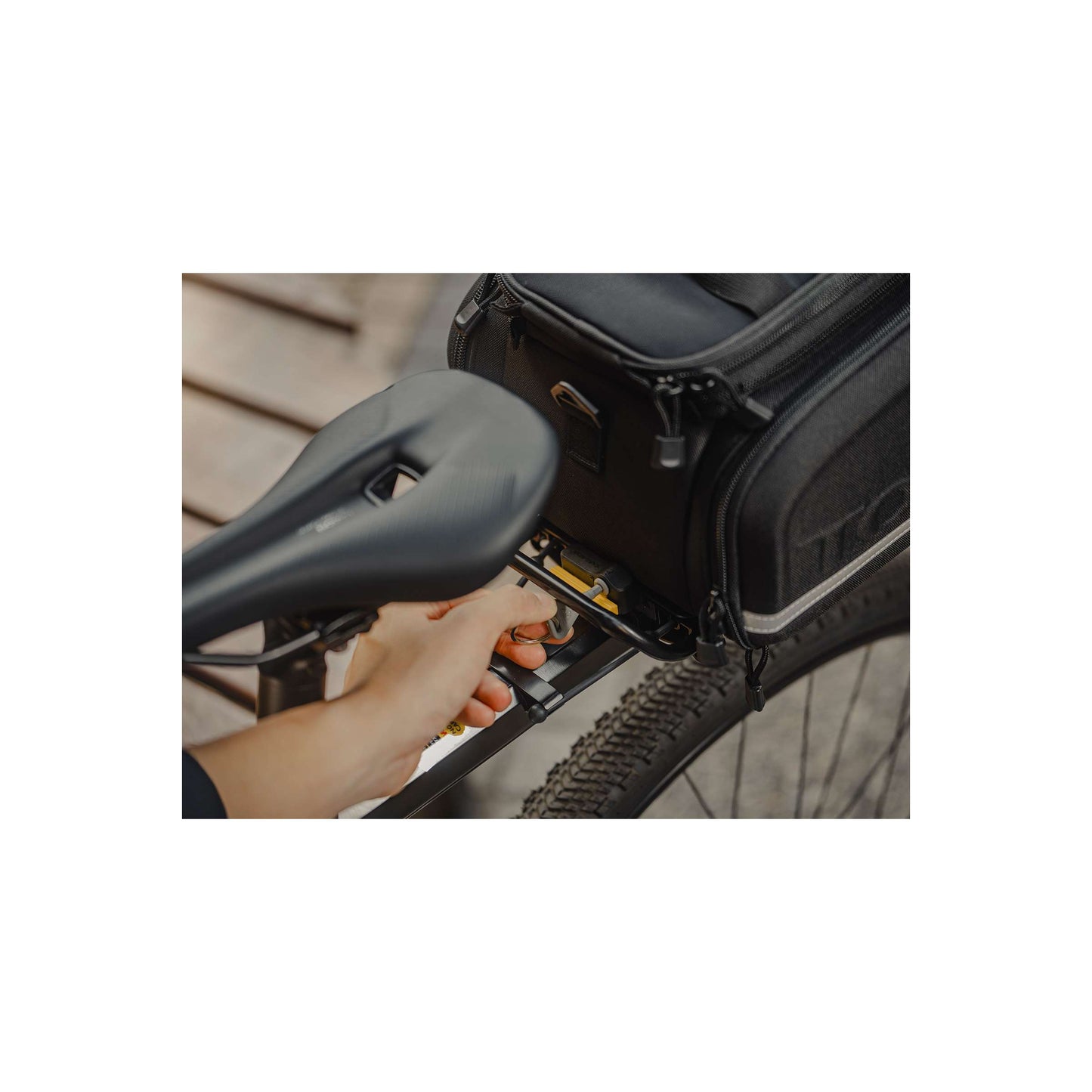 Topeak mtx 2.0 trunkbag dxp trunklock pannier rack bag
