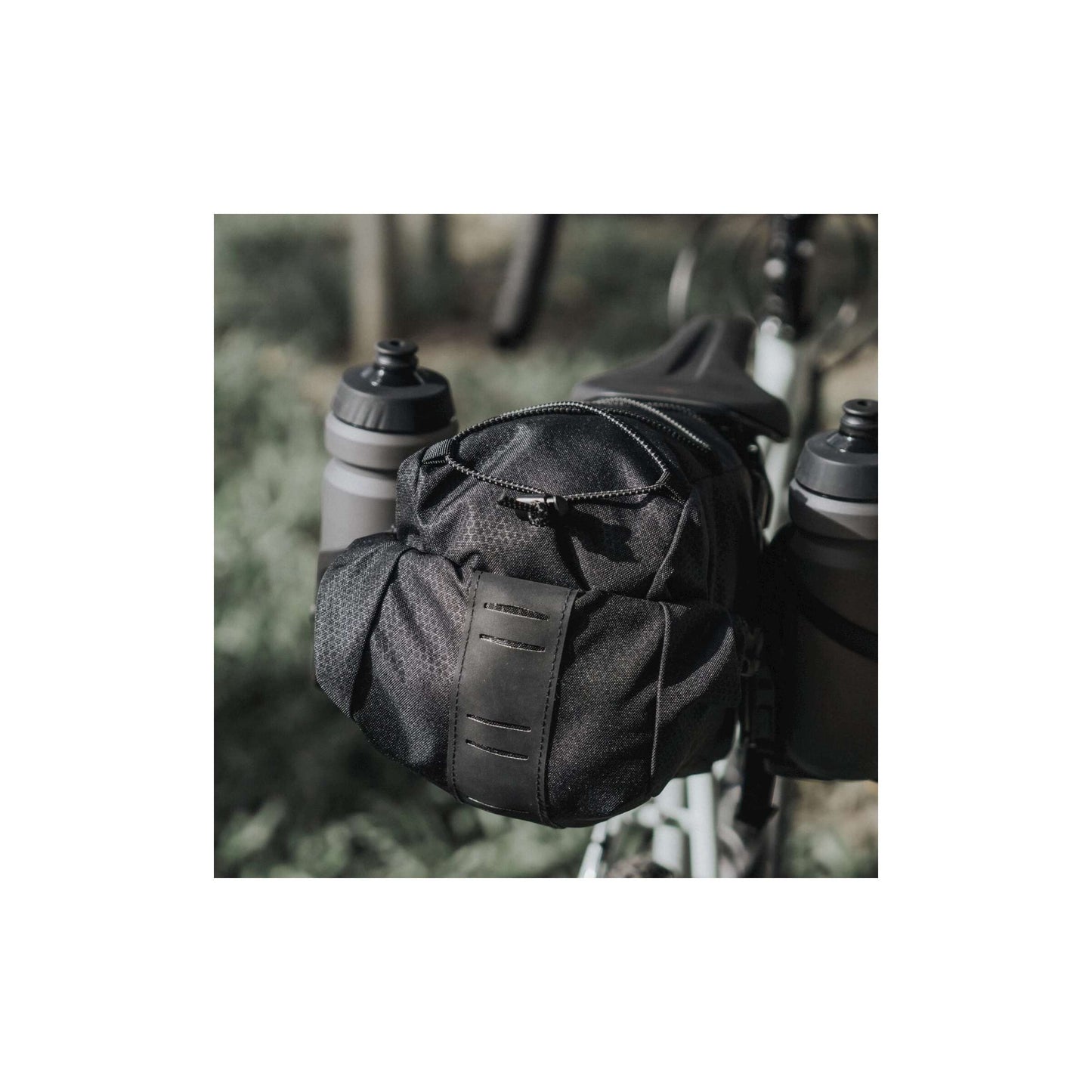Topeak zadeltas BackLoader 10L, Zwart