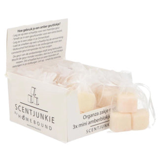 Amberblokje pure 4,5 cm organza zakje met 3 stuks | 12 stuks