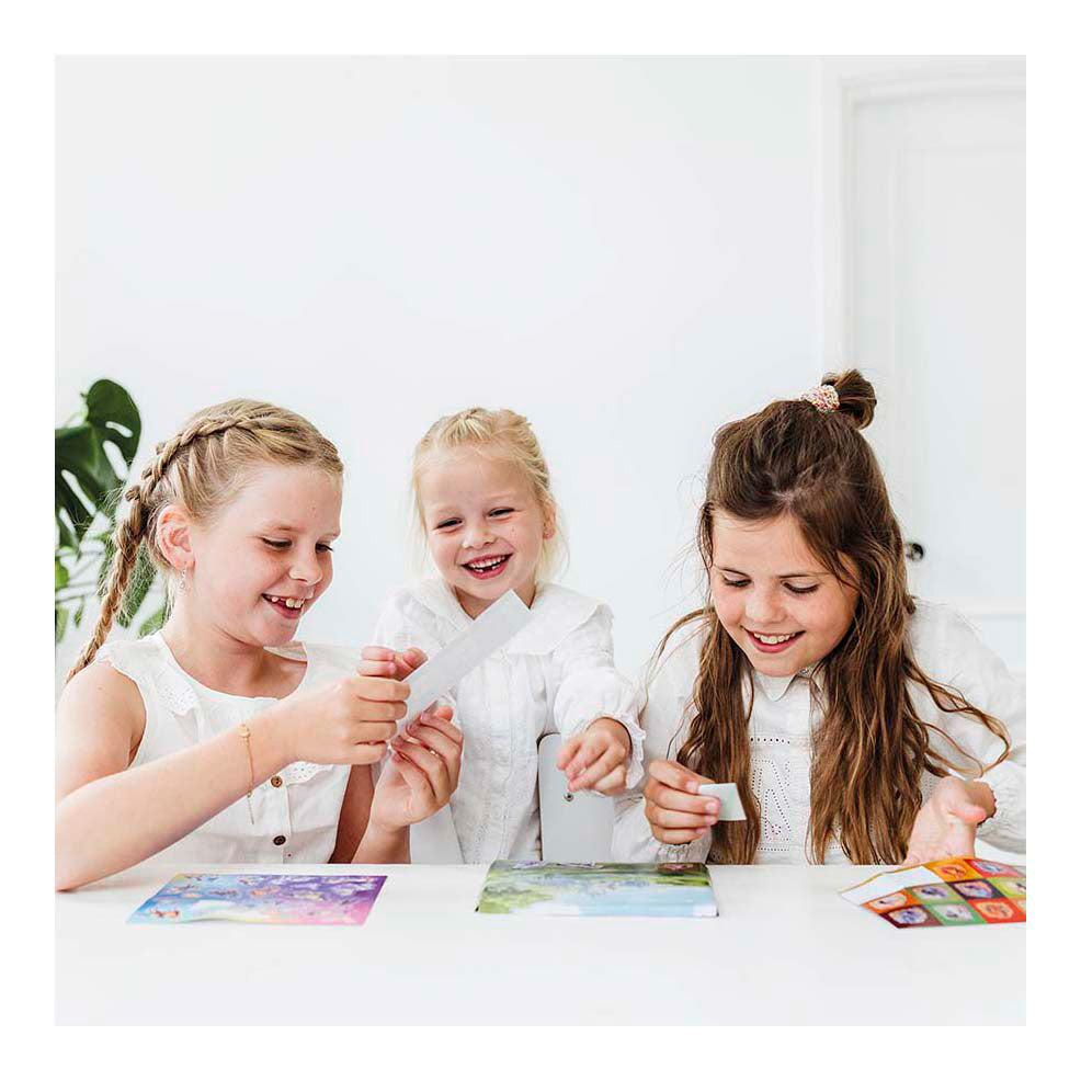 Creative craft group totum unicorn academy stickerset - 3 vellen + 1 achtergrond
