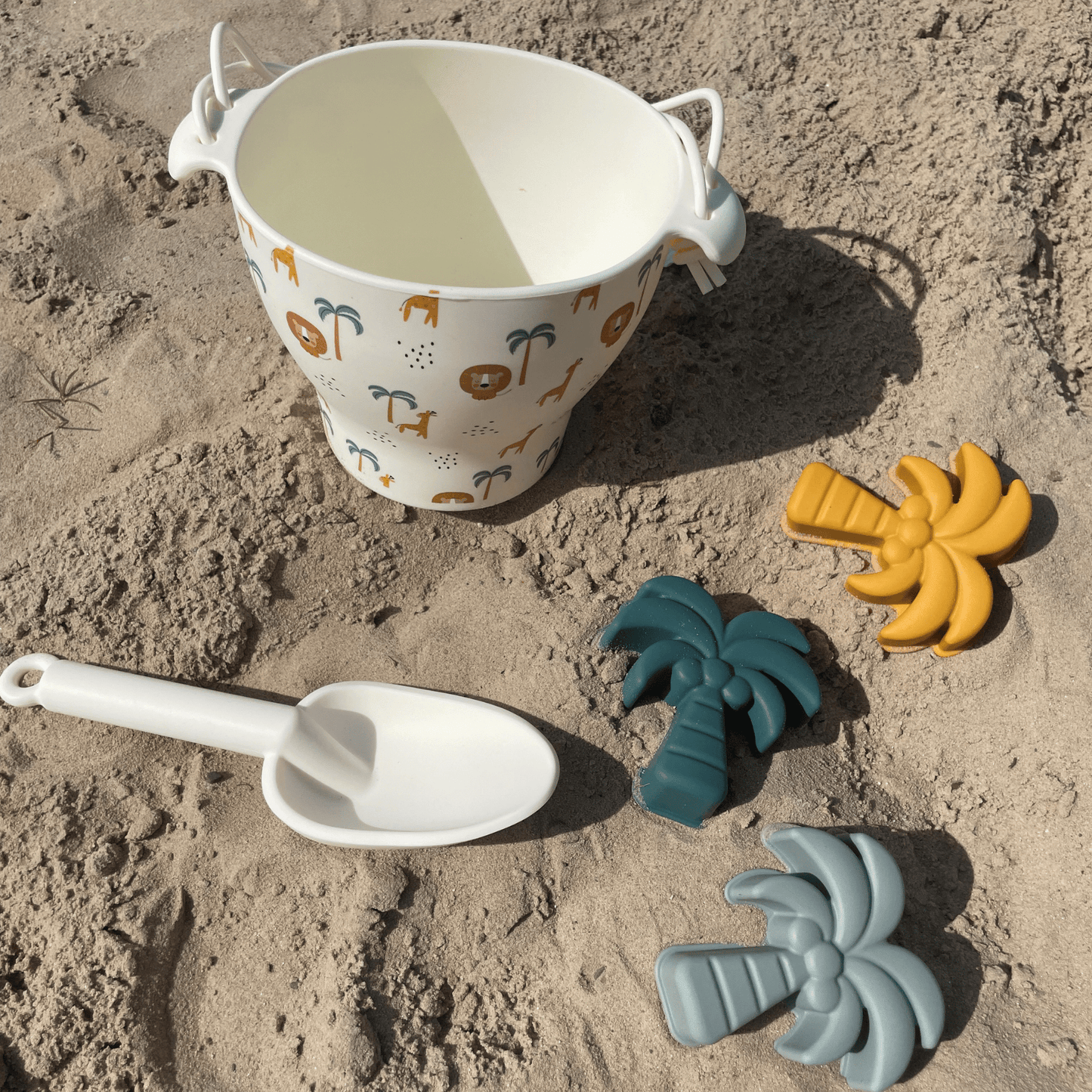 Jungle | meerkleurige strandspeelset