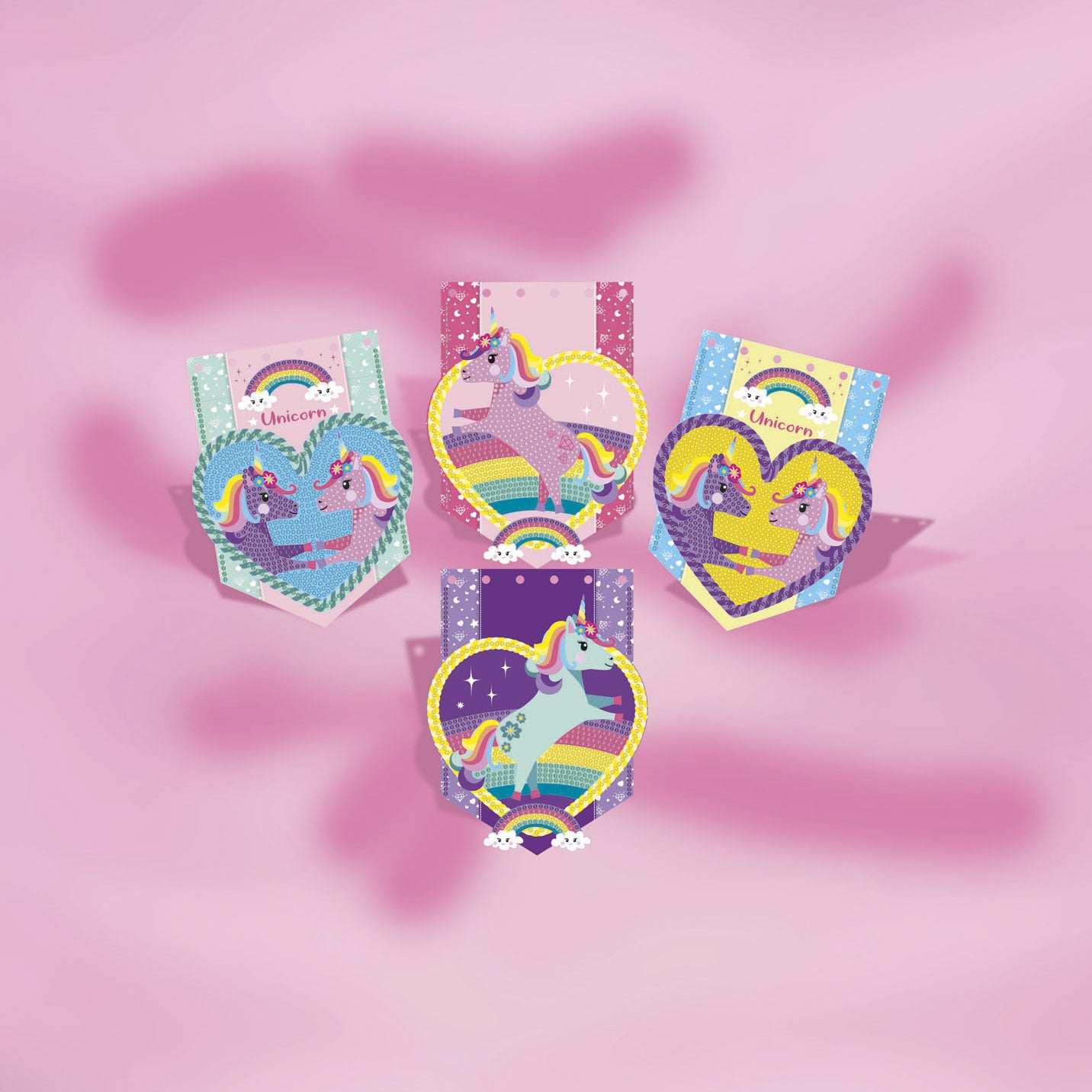 Totum eenhoorn - versier je eigen vlaggenlijn met diamantjes