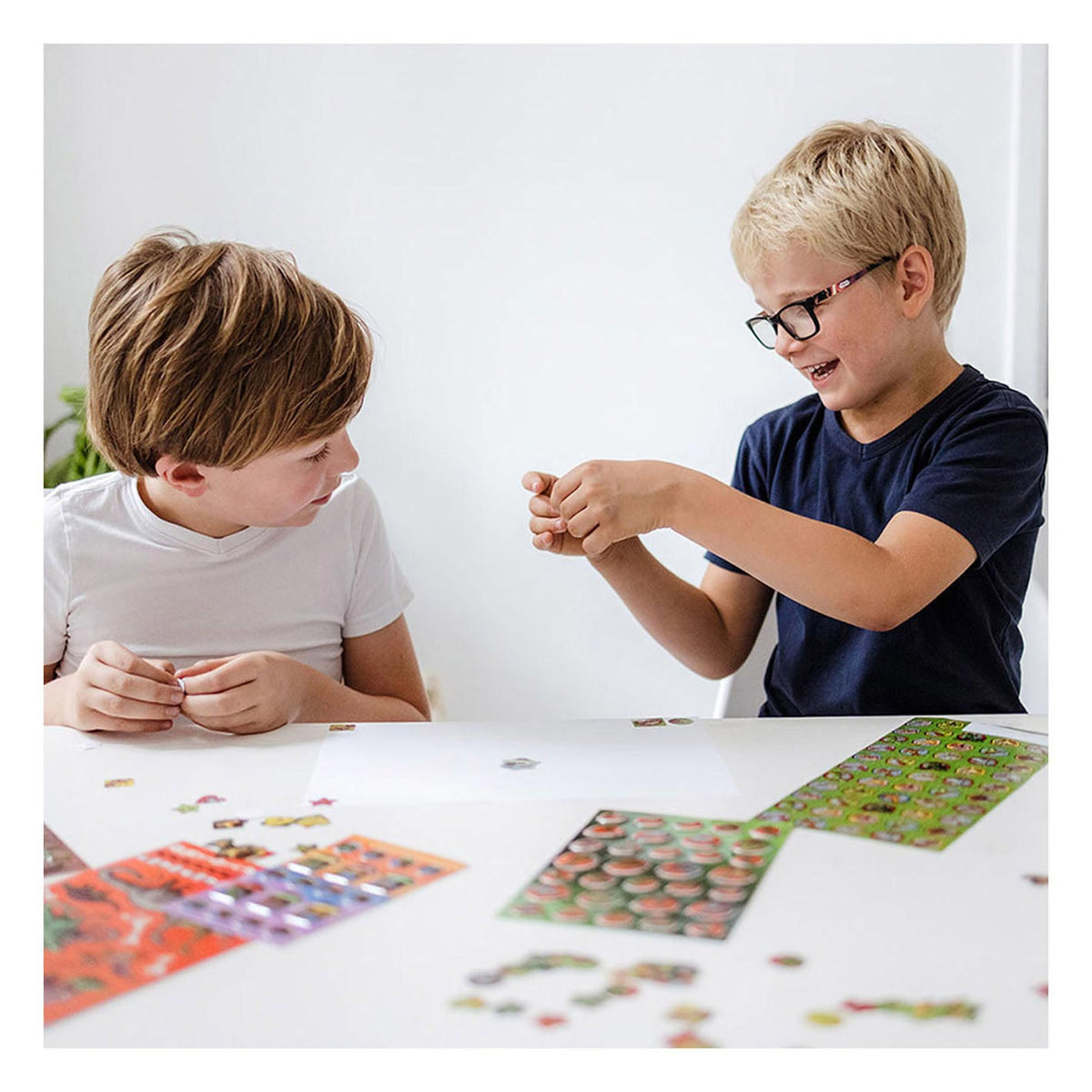 Totum super stickerset - dino