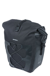 Basil tas navigator l zwart | mik hooks | 31l