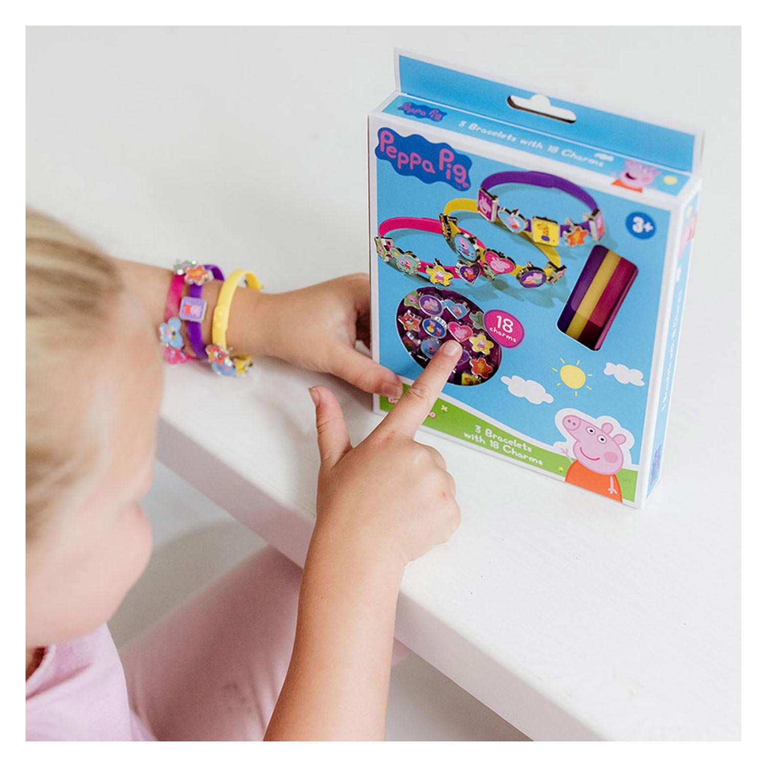 Bambolino peppa pig armbandjes maken set 3 schuif armbandjes met 18 bedels - speelgoed junior vanaf 3 jaar peuter kleuter
