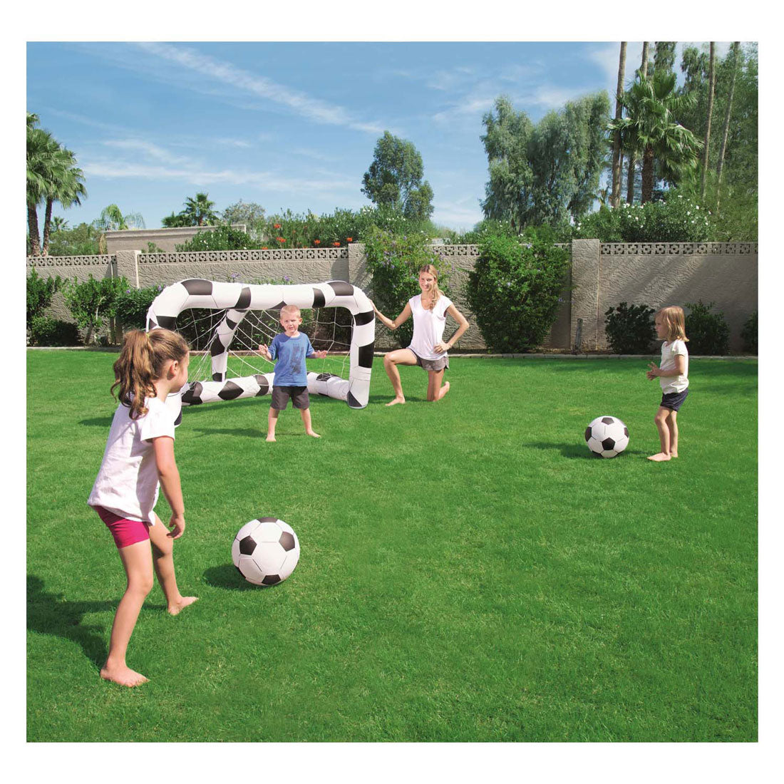 Bestway opblaasbaar voetbaldoel