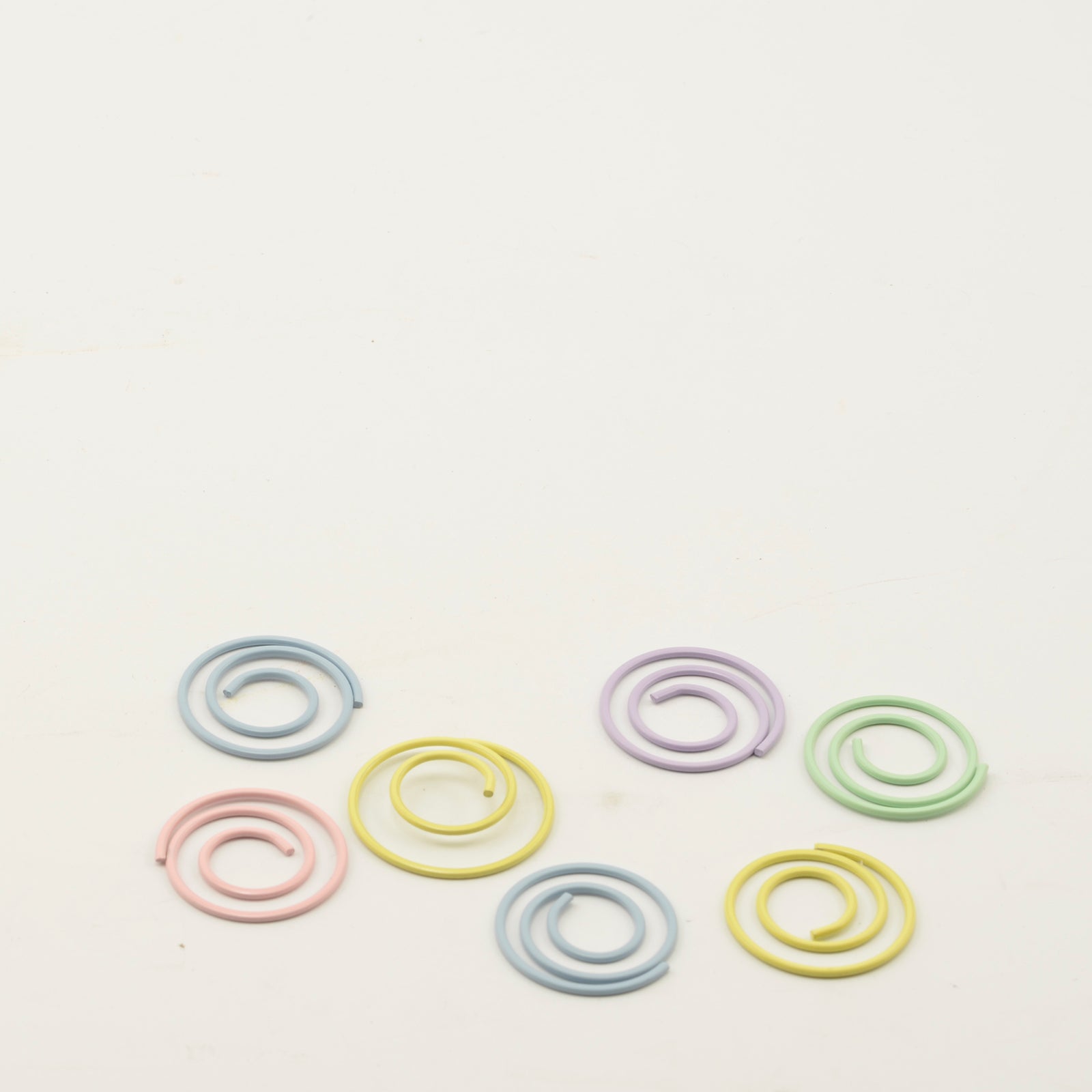 Vaessen creative • paper clips in potje 120g + -143stuks rond 22mm pastel