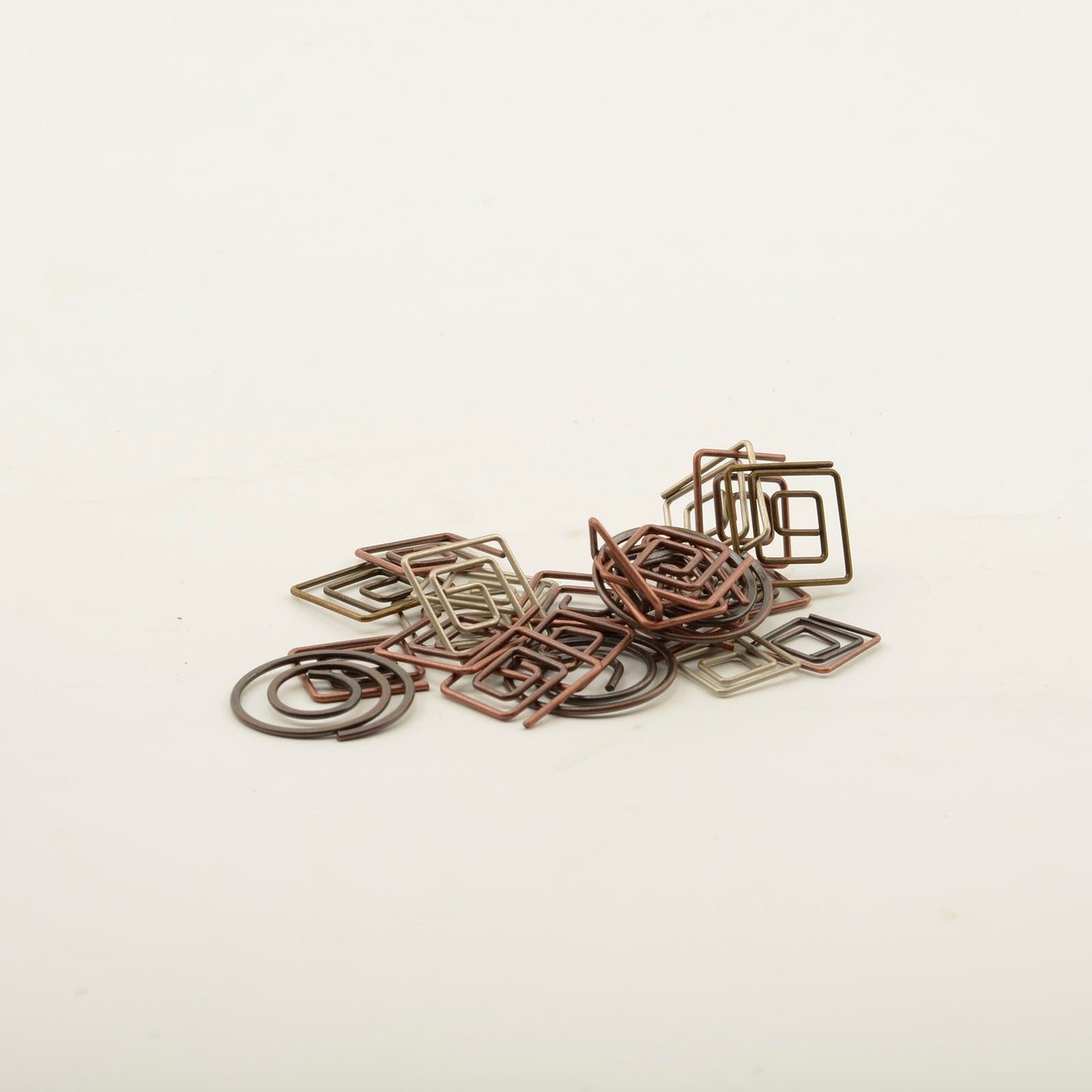 Vaessen creative • paper clips in potje 100g + -155stuks driehoek vierkant