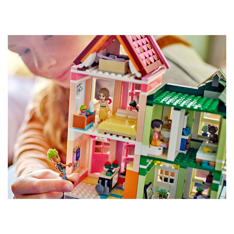 Lego friends - heartlake city appartementen en winkels constructiespeelgoed (42670)