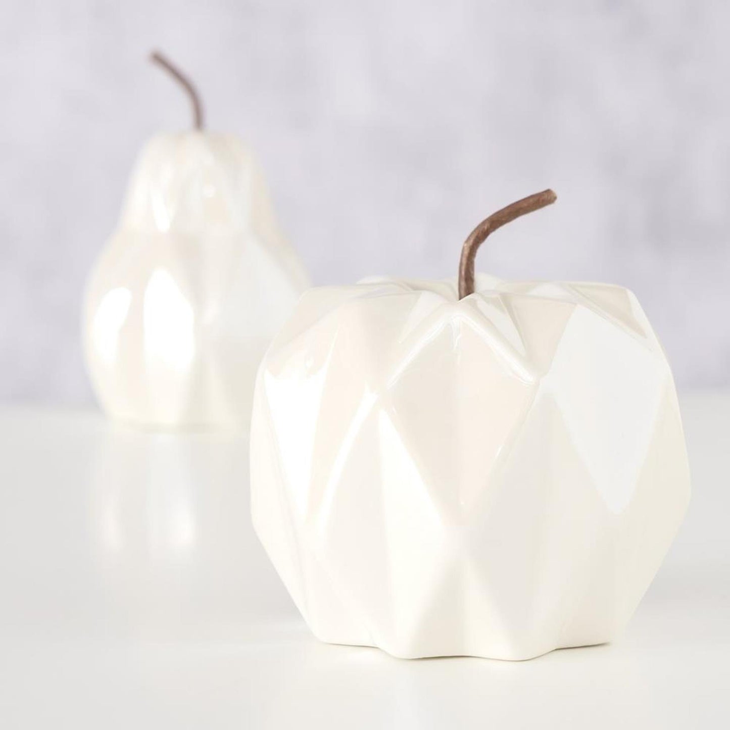 Boltze home decoratieve beeld 'cutty' porselein wit 10x14cm 2 assorti