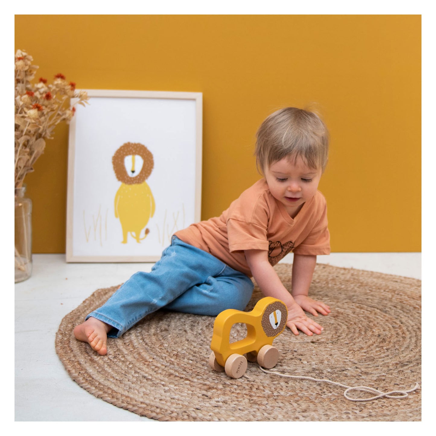 Trixie houten trekspeeltje - mr. lion - voor de eerste stapjes - babyspeelgoed - voor jongens meisjes - leeuw