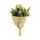 House of nature boeket kunst bloemen in multikleur 26x25x46cm met denneappels en kersttakjes in papieren verpakking