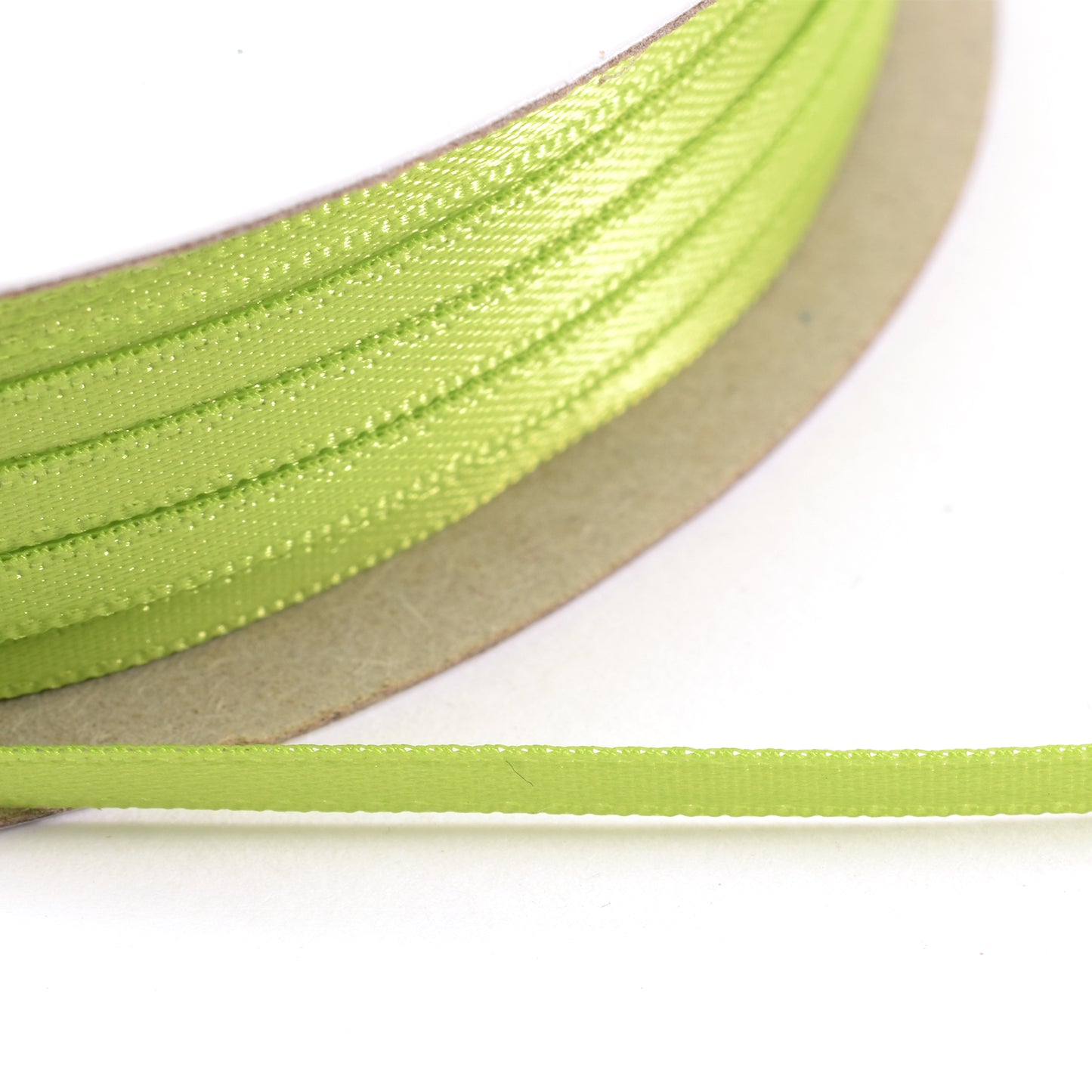 Vaessen creative • satijn lint 3mmx100m licht groen