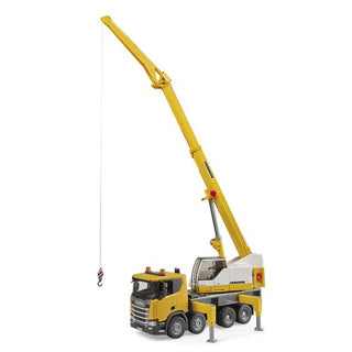 Bruder scania super 560r liebherr kraan met licht en geluid 1:16